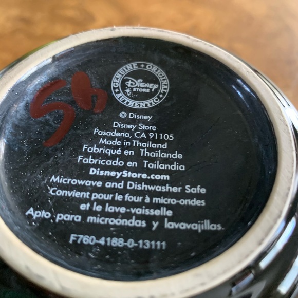 Mickey& Minnie Mug - Picture 6 of 6